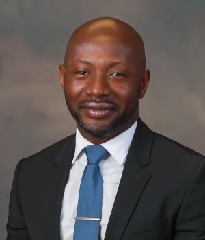 Photo of Dr Thomas  Akurugo MD Photo of Dr Thomas  Akurugo MD