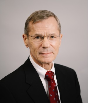 Photo of Dr Thomas  Armbuster MD Photo of Dr Thomas  Armbuster MD