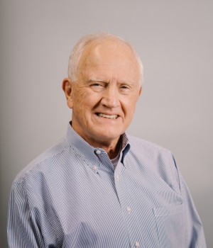 Photo of Dr Robert  Dettmer MD Photo of Dr Robert  Dettmer MD