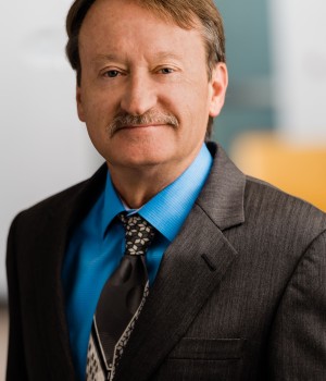 Photo of Dr David  Kaminskas MD Photo of Dr David  Kaminskas MD