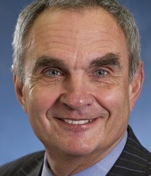 Photo of Dr Edward Lelonek MD Photo of Dr Edward Lelonek MD