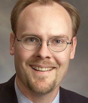 Photo of Dr Steven Mooibroek MD Photo of Dr Steven Mooibroek MD