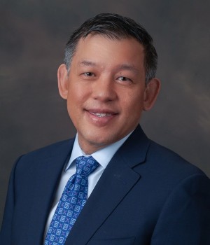 Photo of Dr Scott  Yen MD Photo of Dr Scott  Yen MD